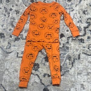 Carter’s Orange Pumpkin Jack-O-Lantern 2-Piece Pajama Set • 24 M